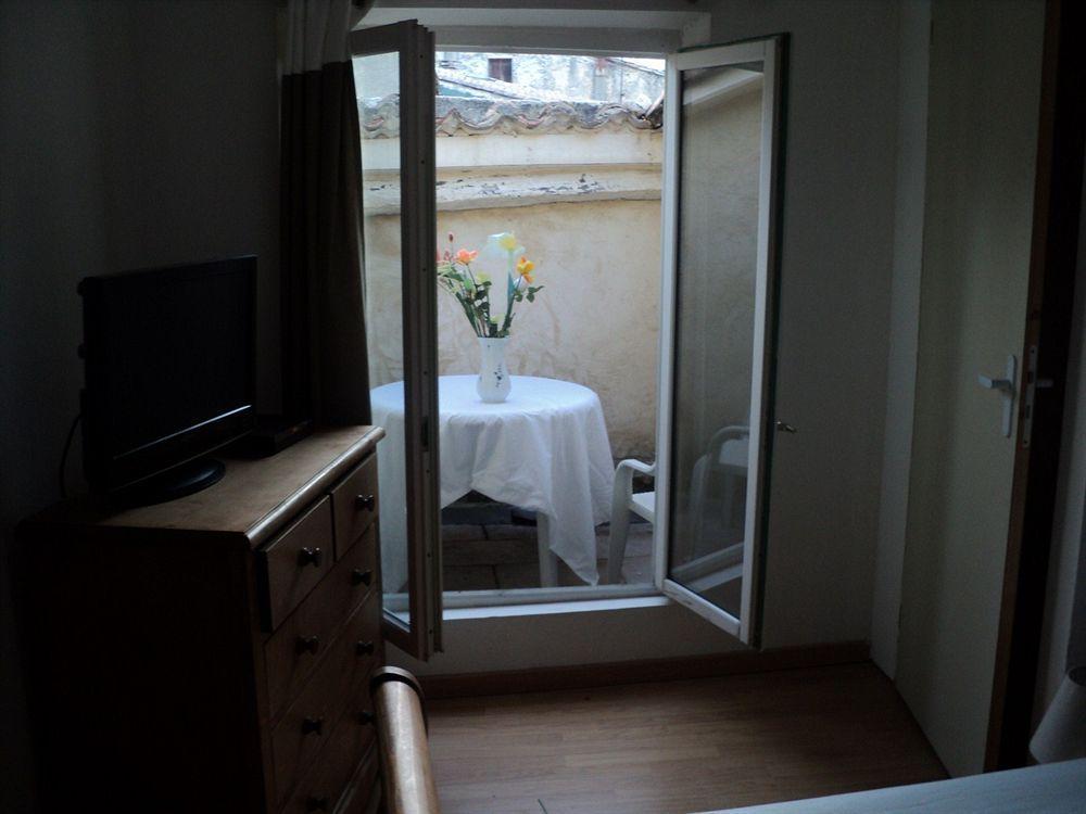 Appart-Hotel Residence Maloc Malaucène Екстериор снимка